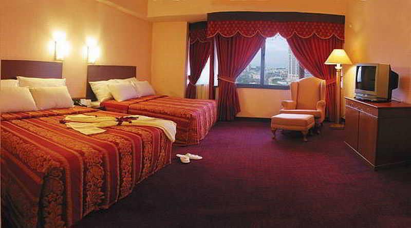 Hotel Grand Continental Penang George Town Bagian luar foto